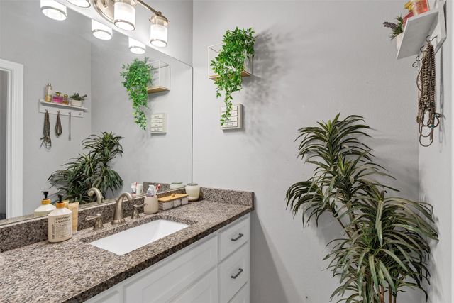 851 Hood Court, Granbury, TX 76048