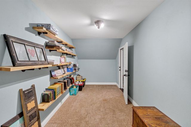 851 Hood Court, Granbury, TX 76048