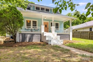 35 First Street, Asheville, NC 28803