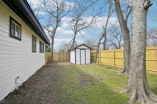 1000 Harrison Street, Commerce, TX 75428