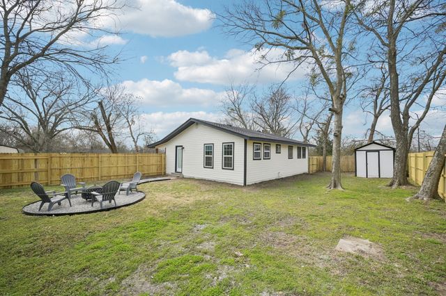 1000 Harrison Street, Commerce, TX 75428