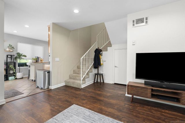 6333 College Grove Way #1101 (14), San Diego, CA 92115