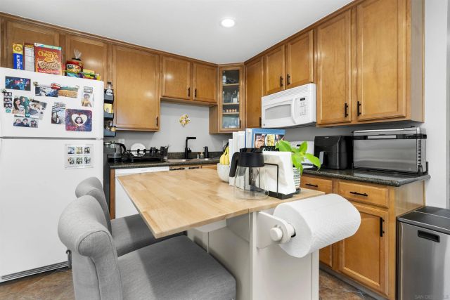 6333 College Grove Way #1101 (14), San Diego, CA 92115