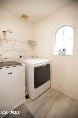 4696 E Meadow Lark Way, San Tan Valley, AZ 85140
