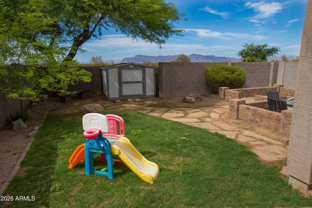 4696 E Meadow Lark Way, San Tan Valley, AZ 85140