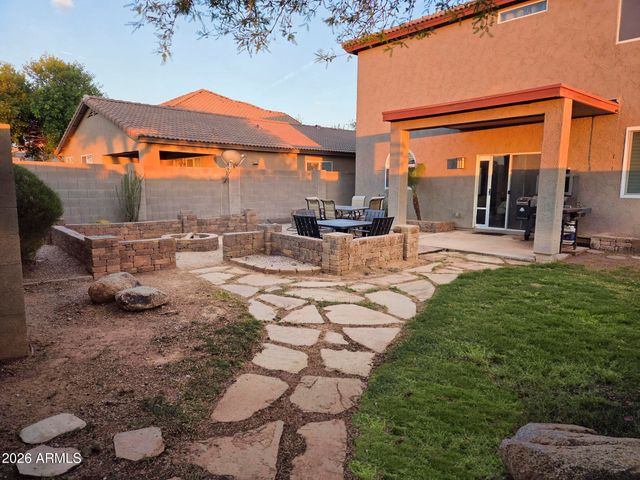 4696 E Meadow Lark Way, San Tan Valley, AZ 85140