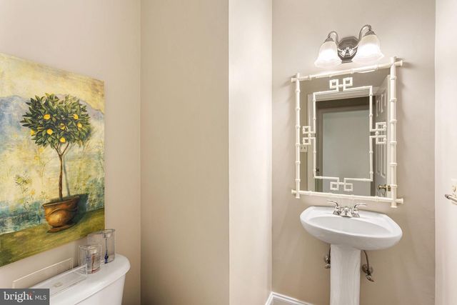 361 MALIN RD, Newtown Square, PA 19073