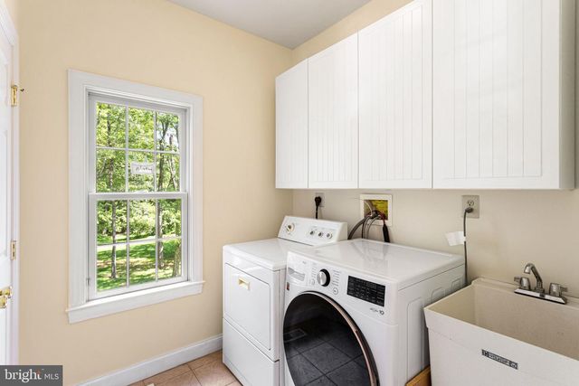 361 MALIN RD, Newtown Square, PA 19073