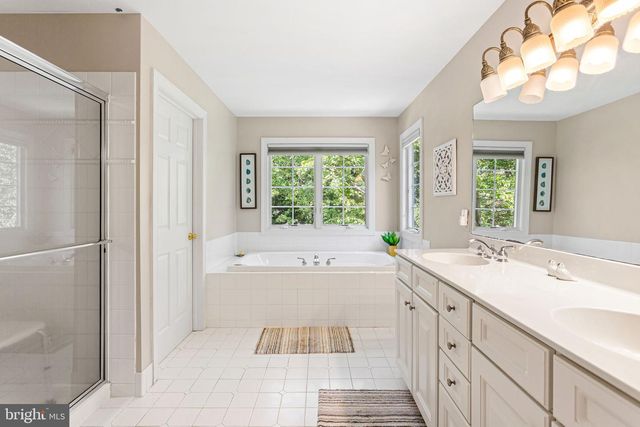 361 MALIN RD, Newtown Square, PA 19073