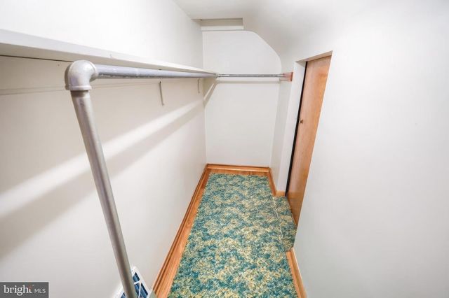 5026 PIGEON HILL RD, Spring Grove, PA 17362
