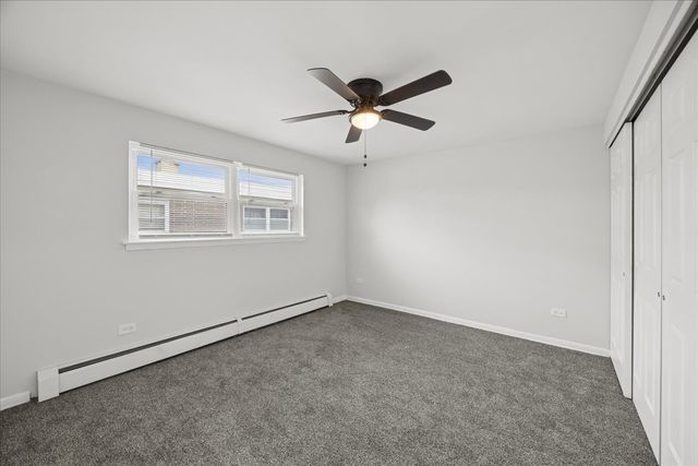 935 S 8th Avenue 5, La Grange, IL 60525