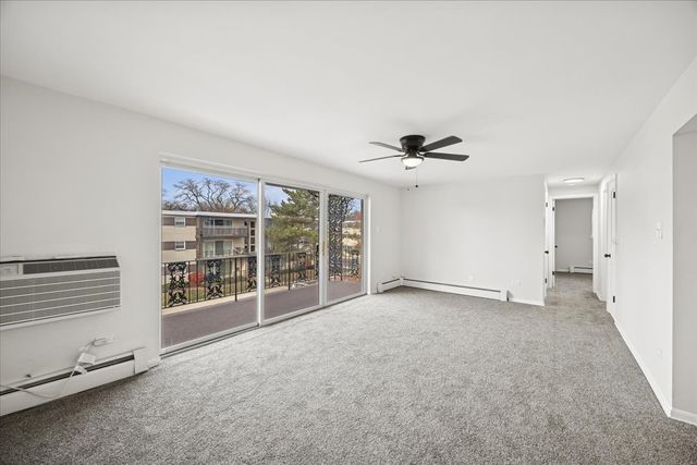 935 S 8th Avenue 5, La Grange, IL 60525