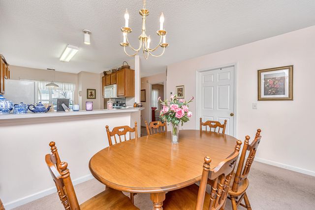 218 Dupont Way, Summerville, SC 29485