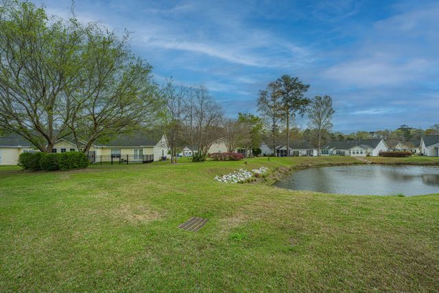 218 Dupont Way, Summerville, SC 29485