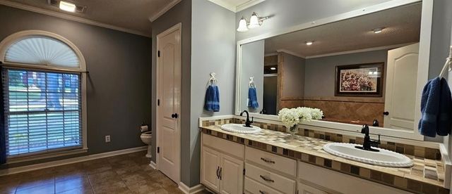 1071 Mose Ware Road, Ozark, AL 36360