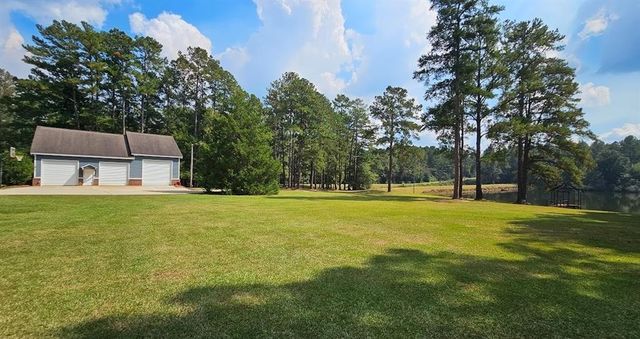 1071 Mose Ware Road, Ozark, AL 36360