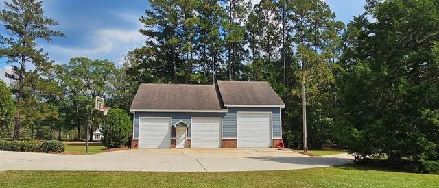 1071 Mose Ware Road, Ozark, AL 36360