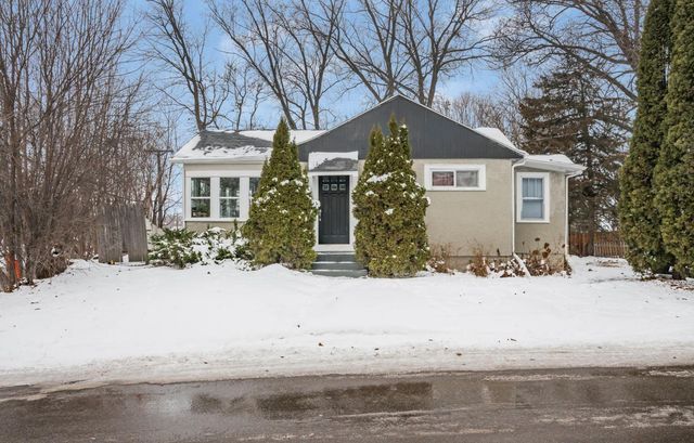 2296 Shadywood Road, Wayzata, MN 55391