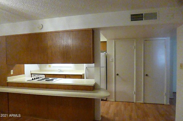 2246 W CORRINE Drive, Phoenix, AZ 85029