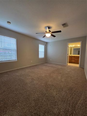 419 Gleneagles Drive, Friendswood, TX 77546