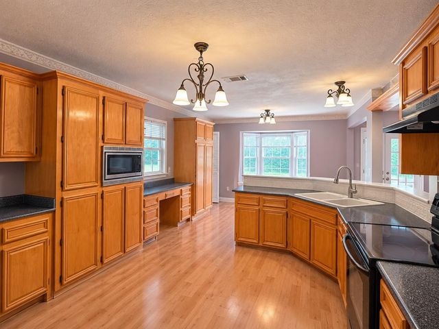 14619 Gingham Road S, Montgomery, TX 77356