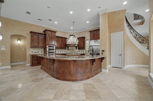 15611 Oyster Cove Drive, Sugar Land, TX 77478