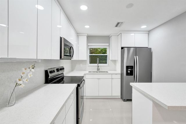 1423 Garfield Street, Hollywood, FL 33020