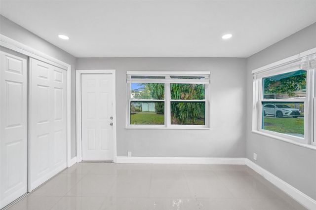 1423 Garfield Street, Hollywood, FL 33020