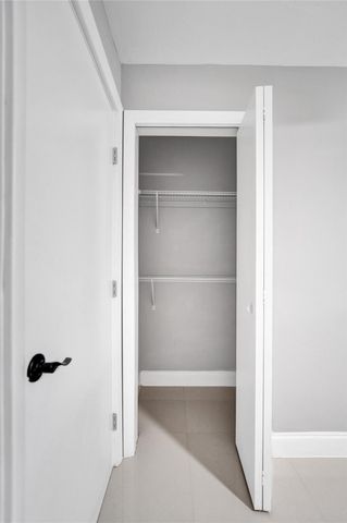 1423 Garfield Street, Hollywood, FL 33020