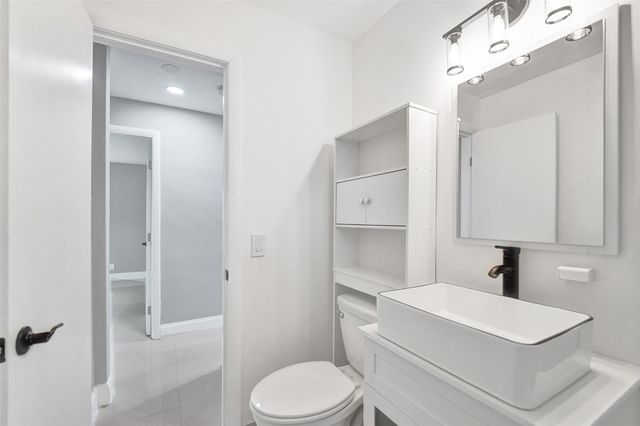 1423 Garfield Street, Hollywood, FL 33020