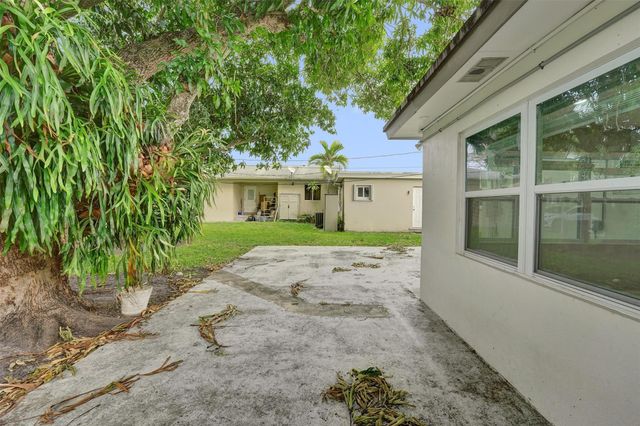 1423 Garfield Street, Hollywood, FL 33020