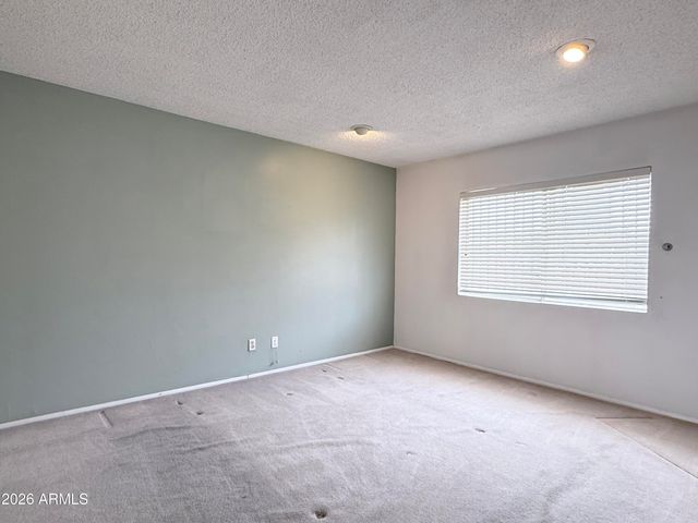 4525 W GARDENIA Avenue, Glendale, AZ 85301