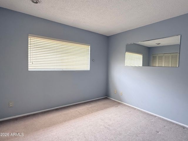 4525 W GARDENIA Avenue, Glendale, AZ 85301