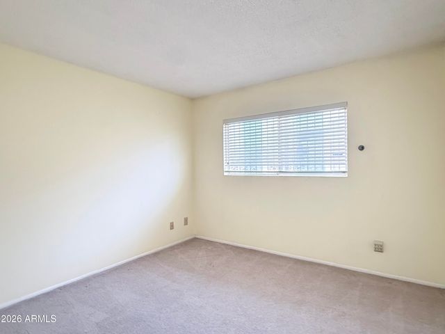 4525 W GARDENIA Avenue, Glendale, AZ 85301