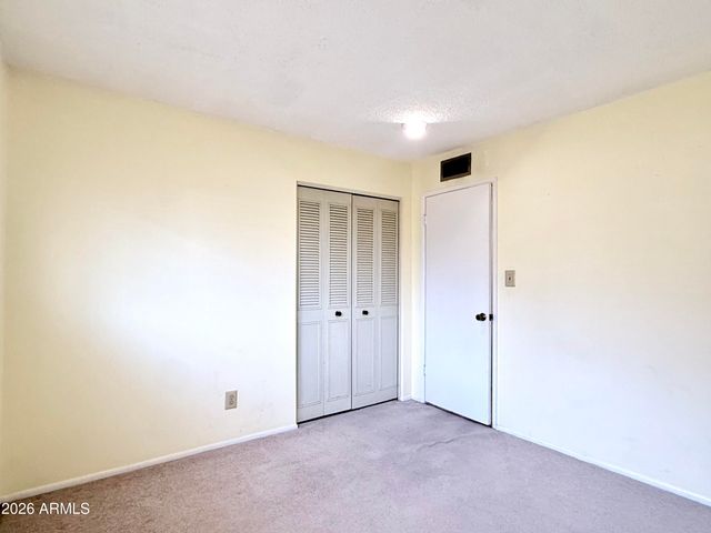 4525 W GARDENIA Avenue, Glendale, AZ 85301