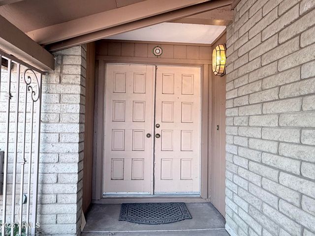 4525 W GARDENIA Avenue, Glendale, AZ 85301