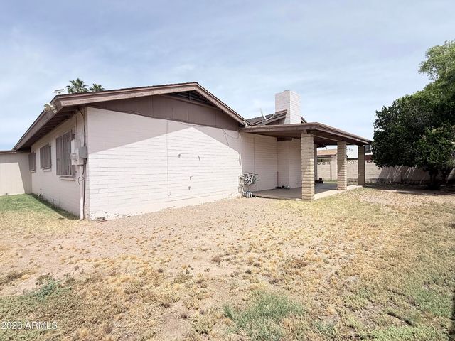 4525 W GARDENIA Avenue, Glendale, AZ 85301