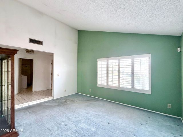 4525 W GARDENIA Avenue, Glendale, AZ 85301