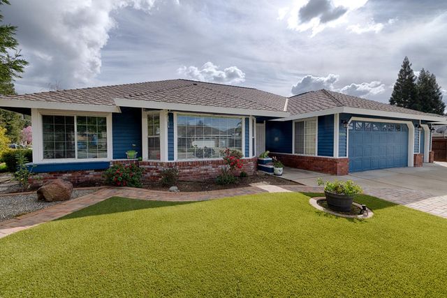 5301 Fairway Dr, Rocklin, CA 95677