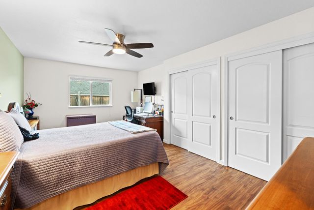 5301 Fairway Dr, Rocklin, CA 95677