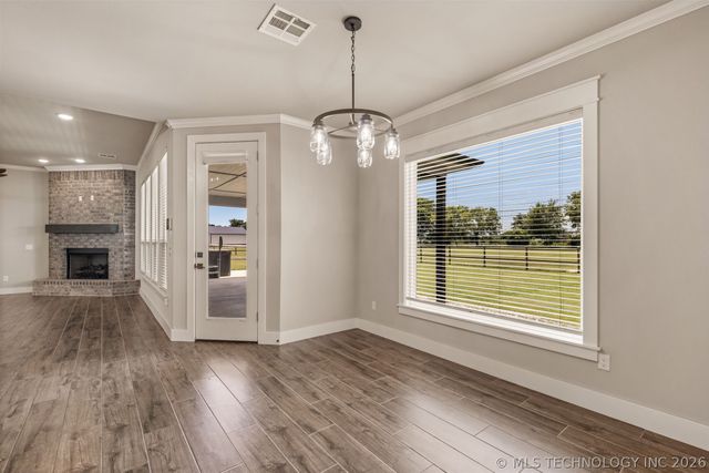 2920 Crosscreek Drive, Oologah, OK 74053
