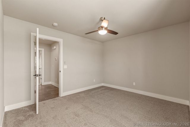 2920 Crosscreek Drive, Oologah, OK 74053