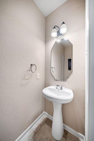 153 Montfair Boulevard, The Woodlands, TX 77382