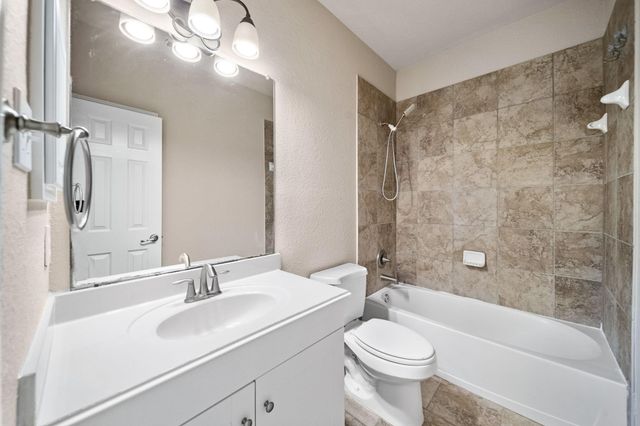 153 Montfair Boulevard, The Woodlands, TX 77382