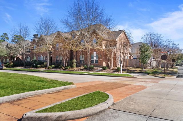 153 Montfair Boulevard, The Woodlands, TX 77382