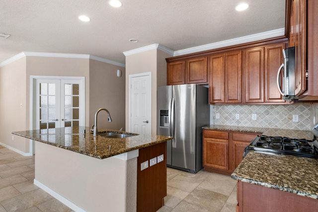 153 Montfair Boulevard, The Woodlands, TX 77382