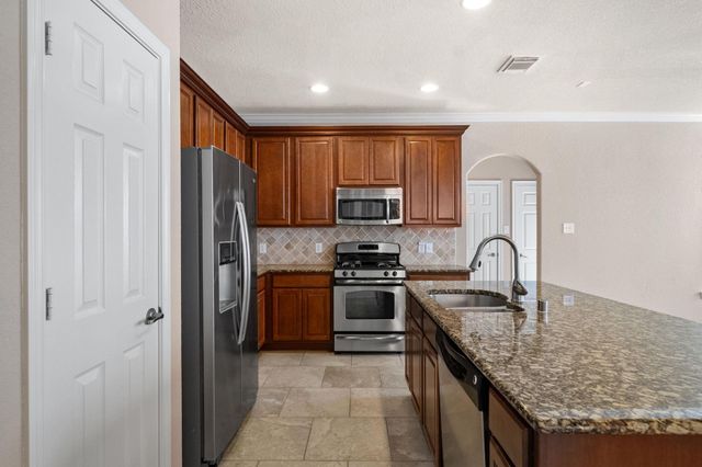 153 Montfair Boulevard, The Woodlands, TX 77382