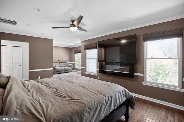 31 SHELBURNE ST, Burlington, NJ 08016