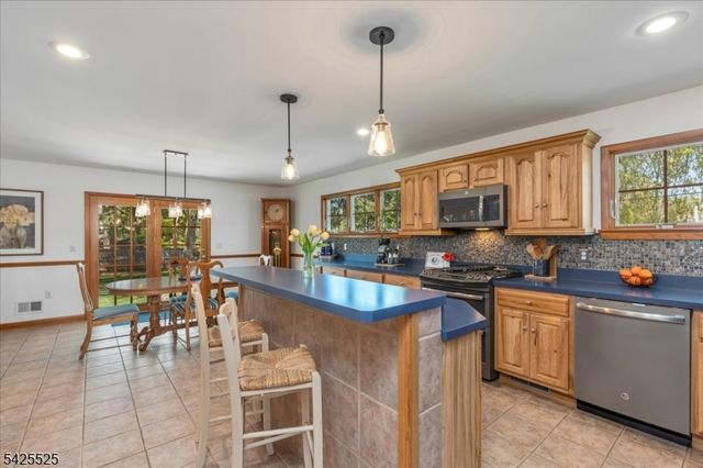 346 Retford Ave, Cranford Twp., NJ 07016