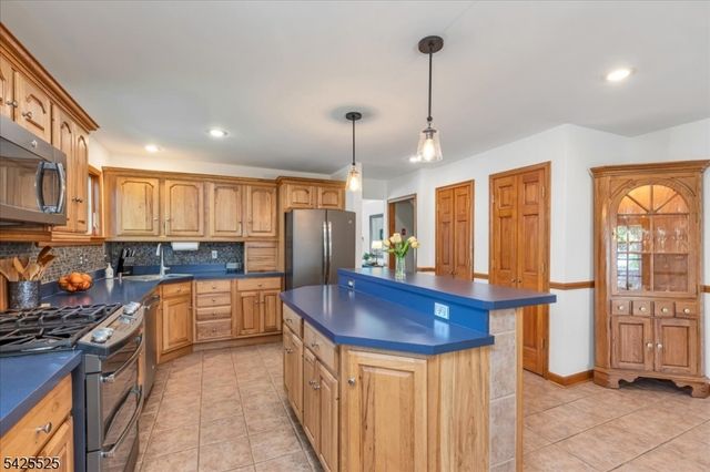 346 Retford Ave, Cranford Twp., NJ 07016